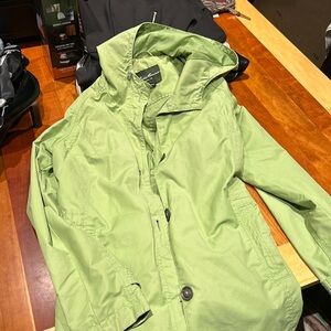 super cute eddie bauer trench coat